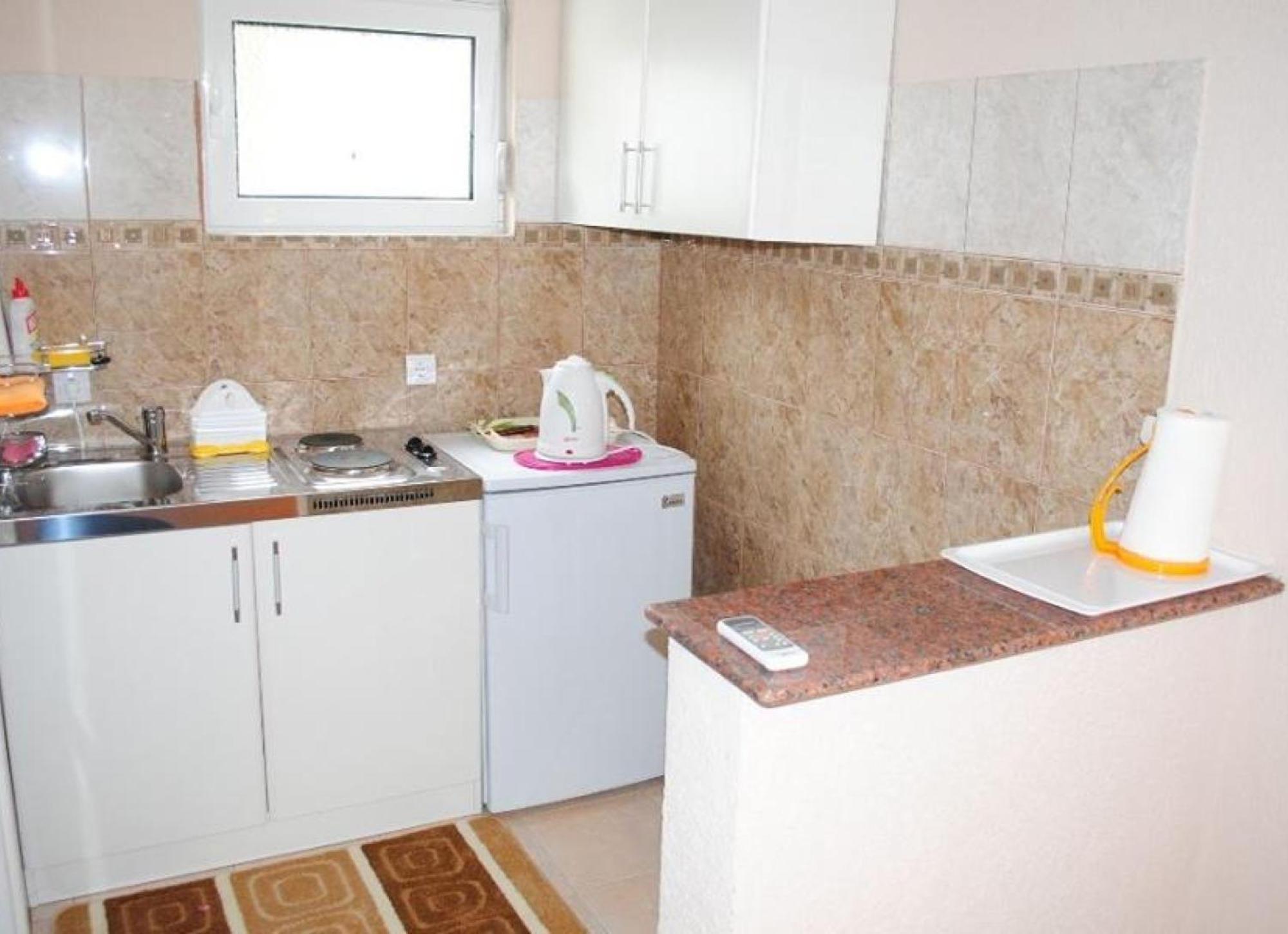 Apartments Anne Petrovac Zewnętrze zdjęcie