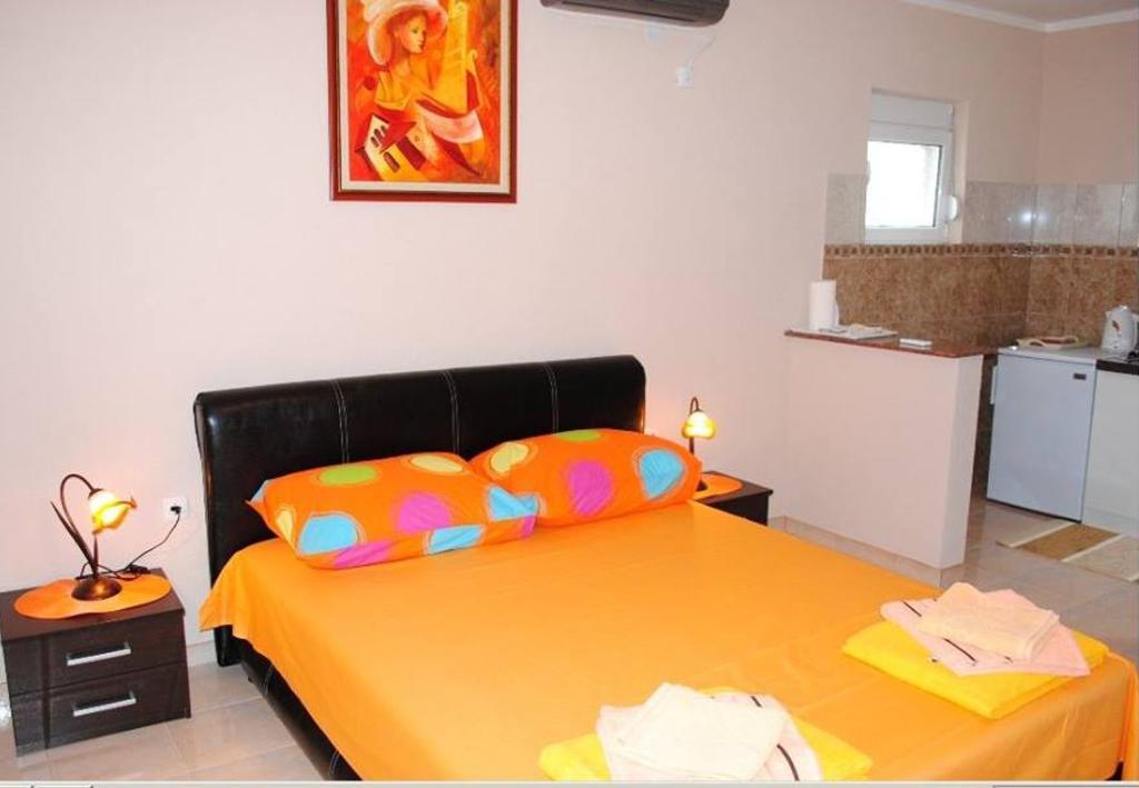 Apartments Anne Petrovac Pokój zdjęcie